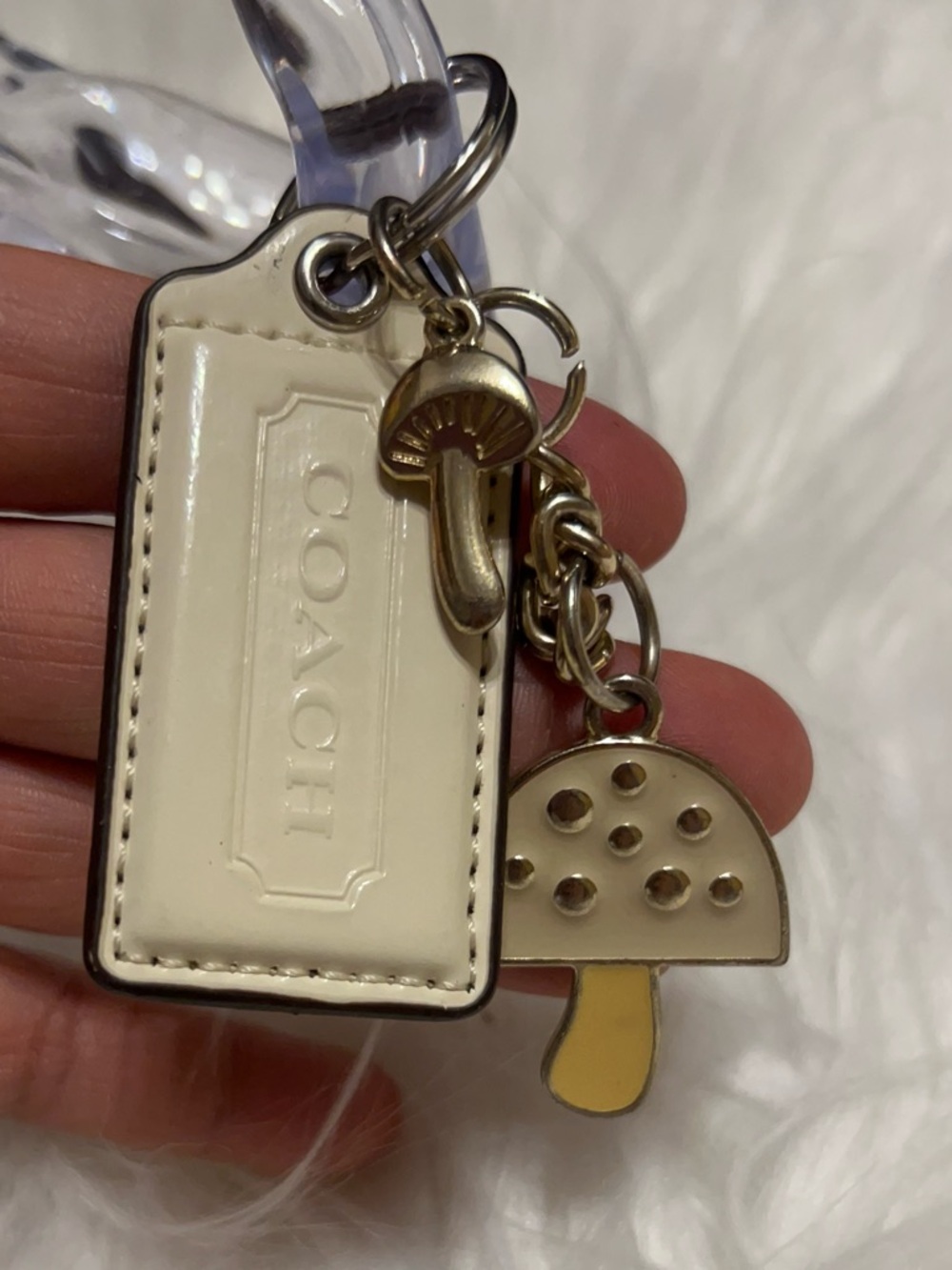 Coach Cream Leather Tag  unbranded Key Ring with Gold Mushroom Charms - Picture 3 of 6